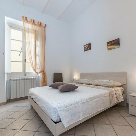 피날레리구레 Finalborgo - Casa Nanetti 6 Posti In Centro 아파트 외부 사진